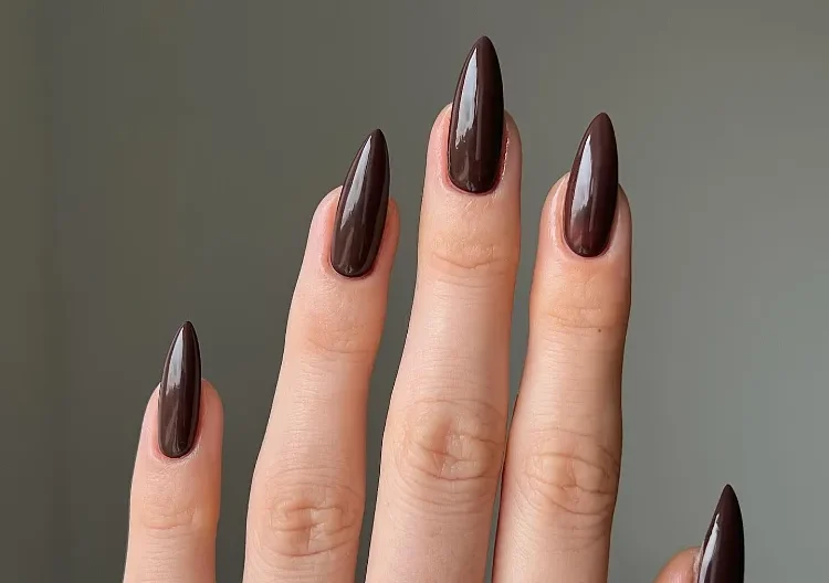 15 Gorgeous Almond Nail Designs Perfect for Fall